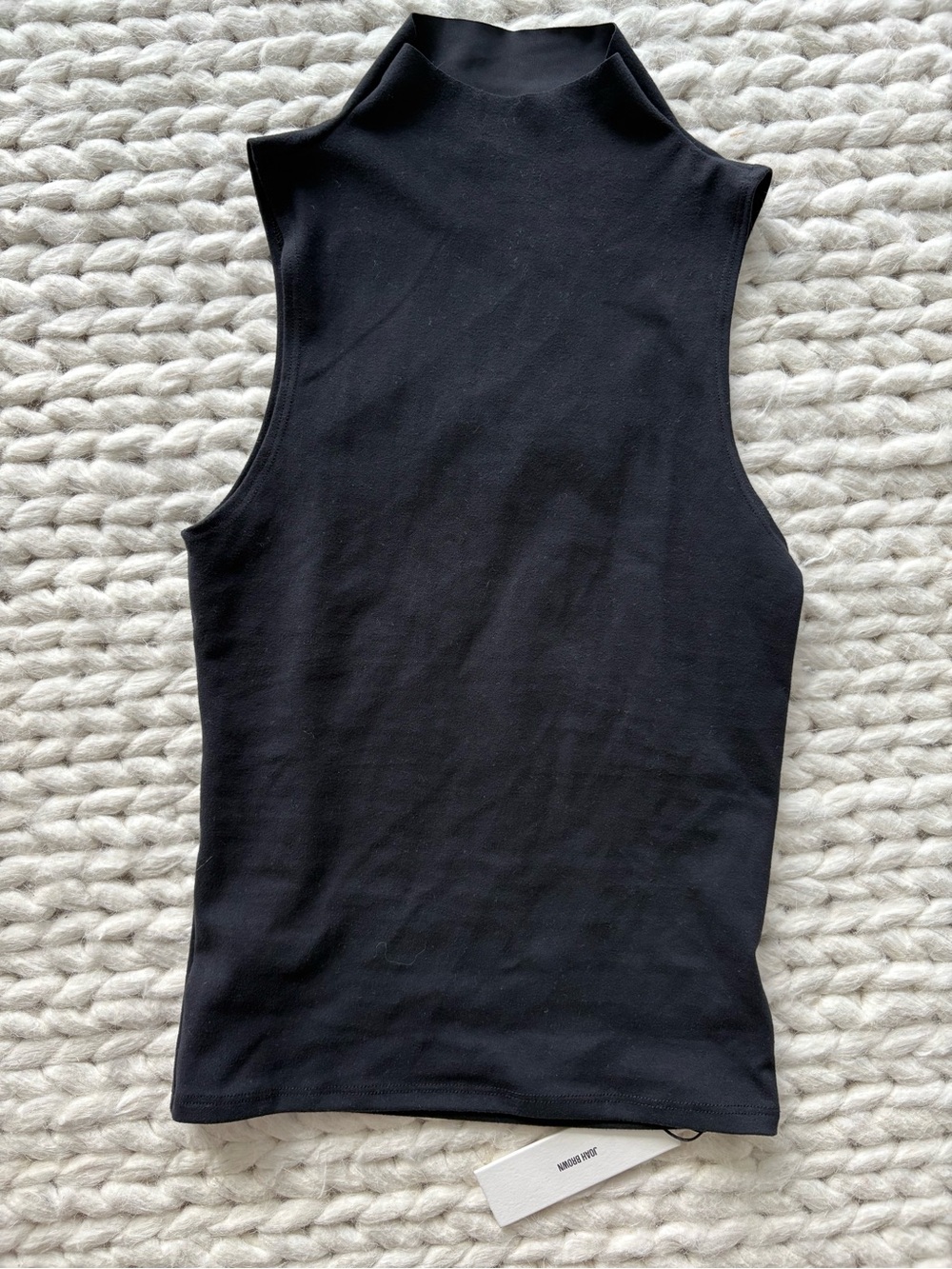 Joah Brown Black Sleeveless Mock Neck Tank
Size: XS/S NWT - Picture 4 of 5